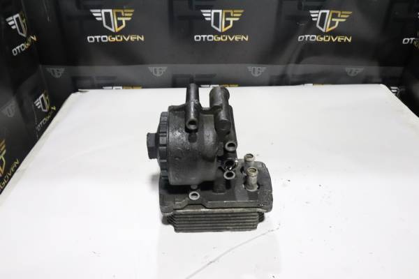 FORD TRANSİT 120 - 120 V ÇIKMA PARÇA TRANSİT ÖNDEN ÇEKER 2000 YAĞ SOĞUTUCUSU